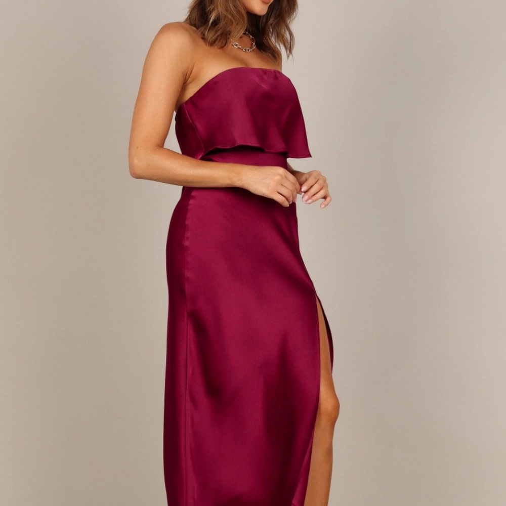 NWT Petal & Pup Berry Elegant Strapless Dress
